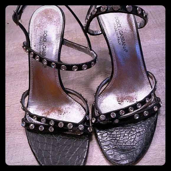 Authentic Dolce & Gabbana black leather heels - Picture 1 of 7